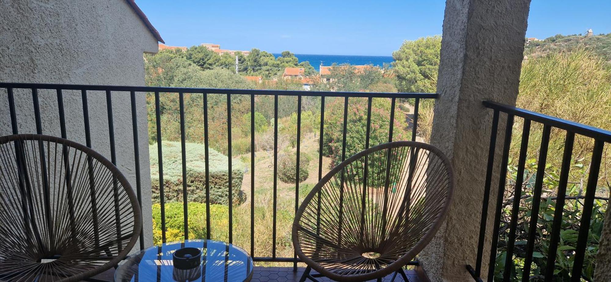 Charmant T2 Au Calme Avec Vue Mer, Proche Centre De Collioure Et Parking Extérieur photo